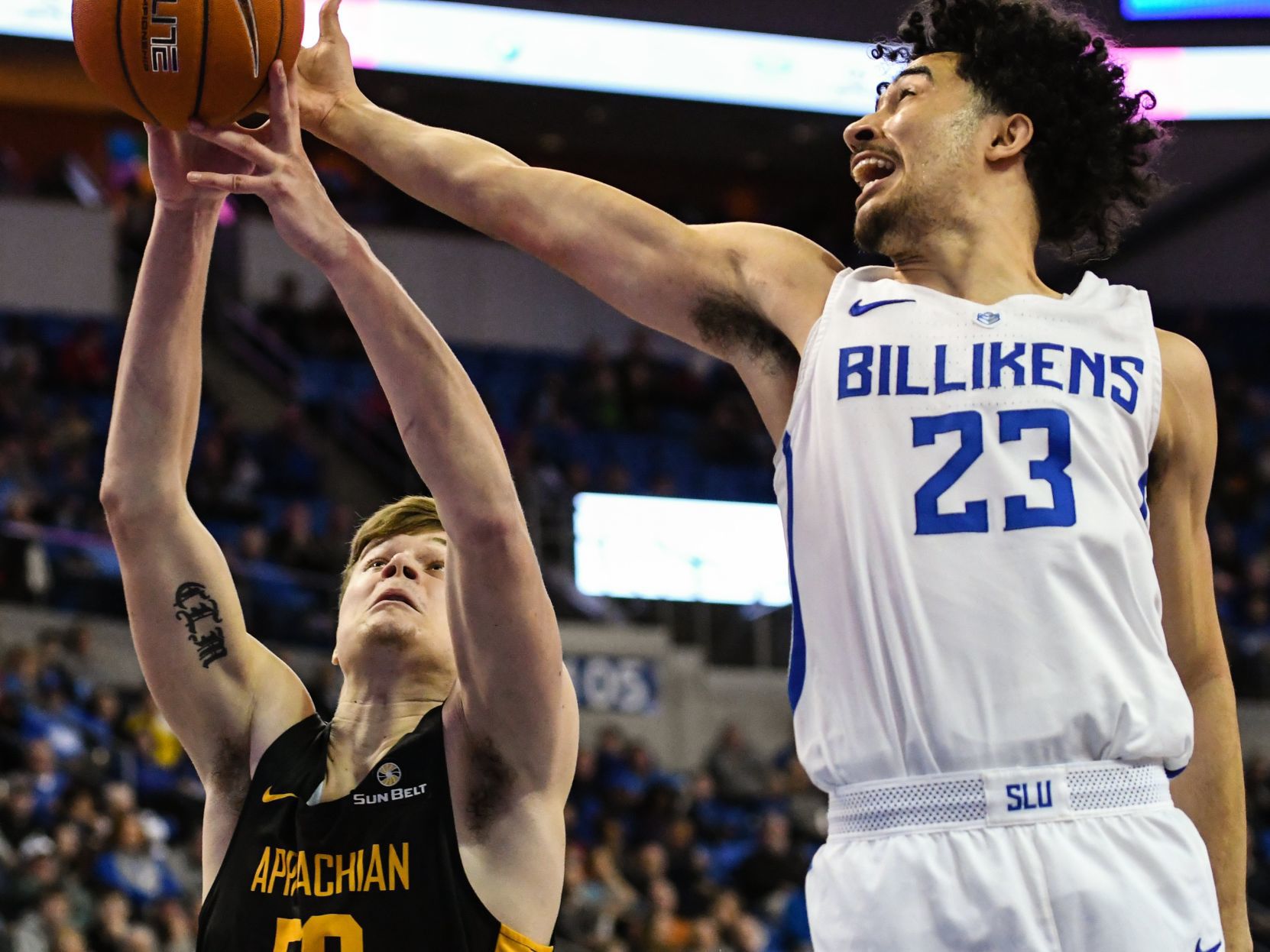 Billikens vs Mountaineers